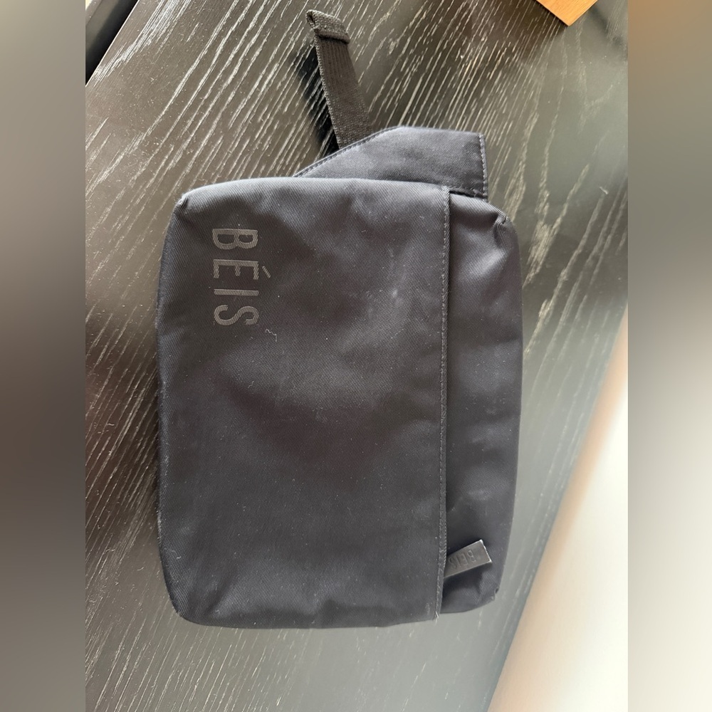 BEIS Black Travel Bag